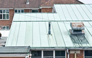 Llwyneinion lead roofing costs