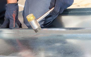 Llwyneinion metal roofing costs